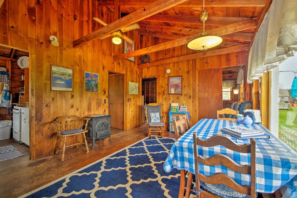 'Blueberry Cottage' On Scenic Back River Cove - thumb 3