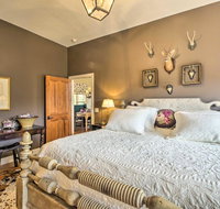 'Green Shadows' Scenic Whittier Condo with Fireplace - Accommodation Los Angeles