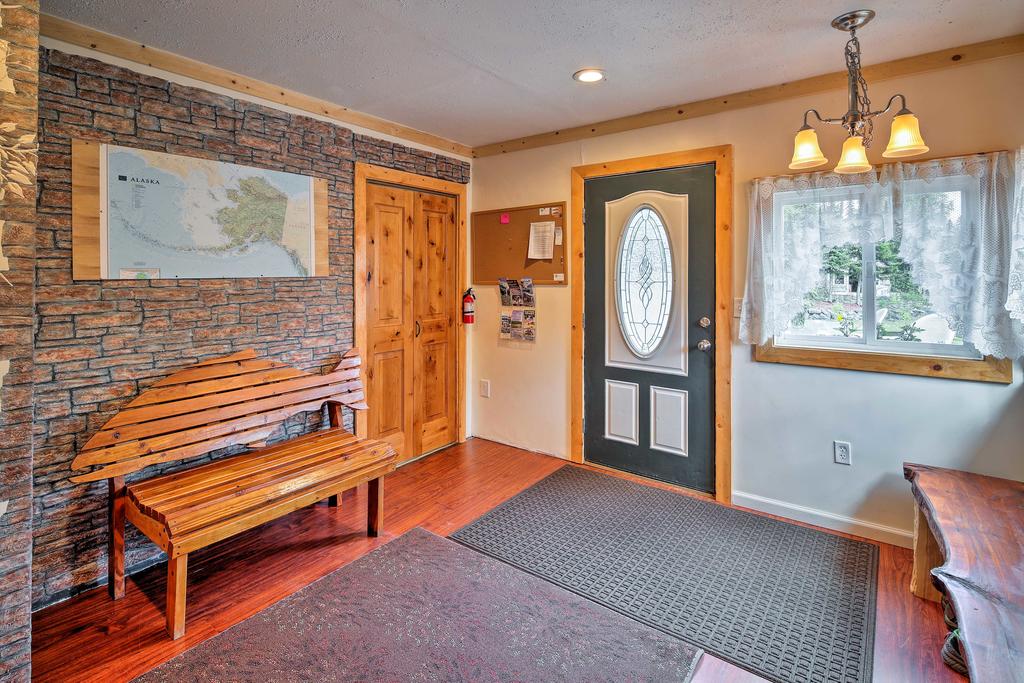 'Lodge 88' - Steps To Weiner Lake With Dock And Boat! - thumb 3