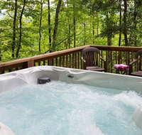 'Nature's Retreat' with Hot Tub - 7 Mi to Bryson City - Accommodation Los Angeles