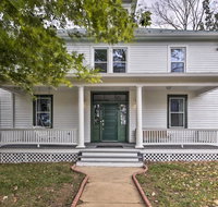 'Thomson Farm' Classic Home Near Vineyards - Accommodation Los Angeles