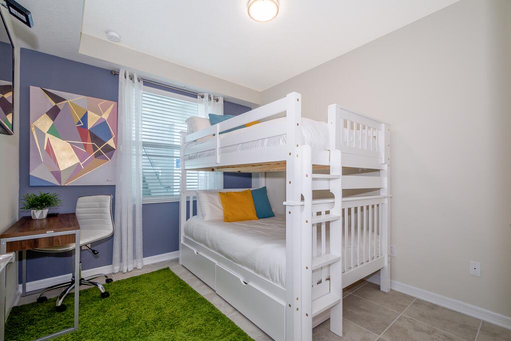 (EA207) Storey Lake Condo 2/2, Free Waterpark - thumb 2