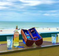 New Listing SoftSandy Beaches/Long Views from Premiere Over-sized Balcony - Accommodation Los Angeles