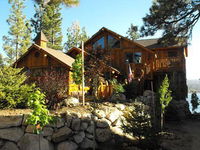 018 Lakefront Chateau at Eagle's View Home Accommodation Los Angeles