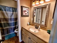 Booking Gilchrist Accommodation Los Angeles