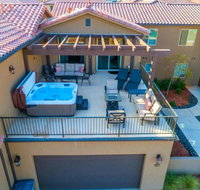 10 off March stays 4 King Suites  Private Hot Tub  Views - Accommodation Los Angeles