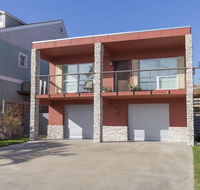 110 E Huisache - SPI Rentals - Accommodation Los Angeles