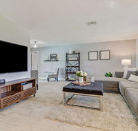 1201 SE 32nd Ter - Accommodation Los Angeles