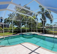 1202 SE 36th St - Accommodation Los Angeles