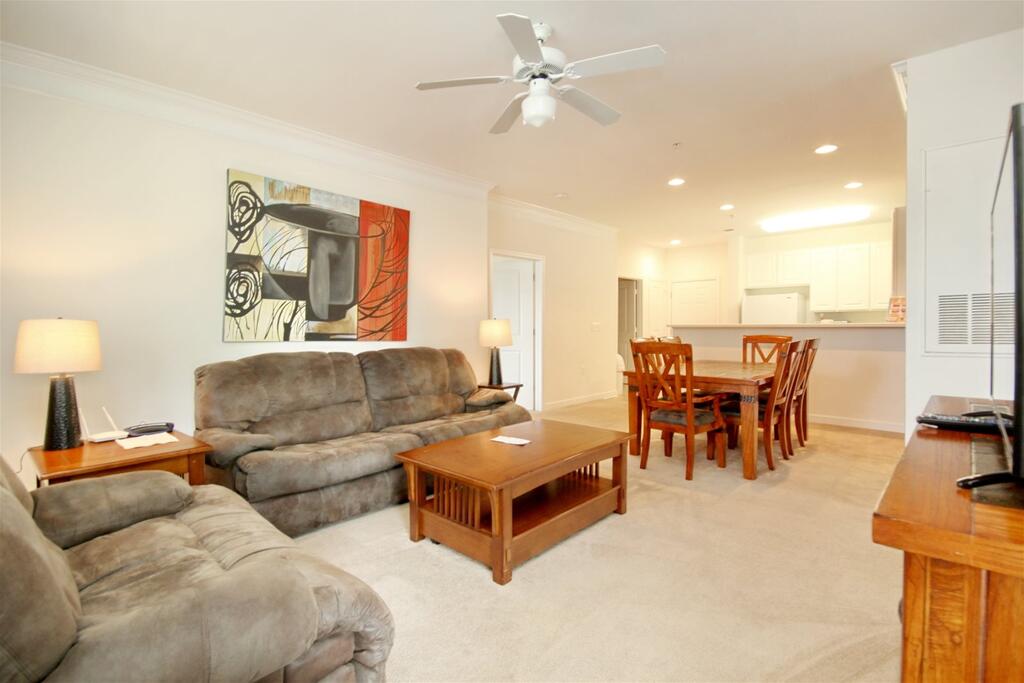 1302 Crow Creek Drive - thumb 0