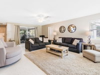 Booking Lantana Accommodation Los Angeles