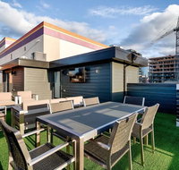 2 Newly Built Luxury Condos (groups 10 - 25) - Accommodation Los Angeles