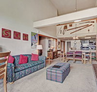 2130 Pines Condo - Accommodation Los Angeles