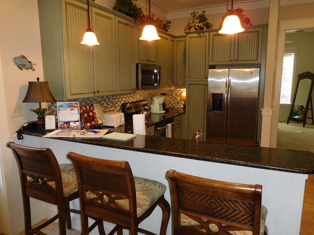 2497 Bungalo Home - thumb 2