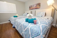 2Br- 4Bed Suite Apt Hollywood Sign View Free Parking Accommodation Los Angeles