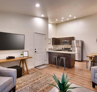 2I Spacious Top Floor RedCliff Condo - Accommodation Los Angeles