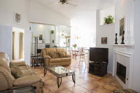 3 Bedroom 2 Bath Pool Home in an Orlando Gated Golf Resort Accommodation Los Angeles