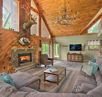 3-Acre Benezette Cabin with Hot Tub Grill  Mtn View - Accommodation Los Angeles