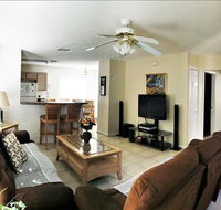 300 Kokomo Loop House - Accommodation Los Angeles