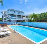 3043 - Sleep Inn With The Fishes - Accommodation Los Angeles