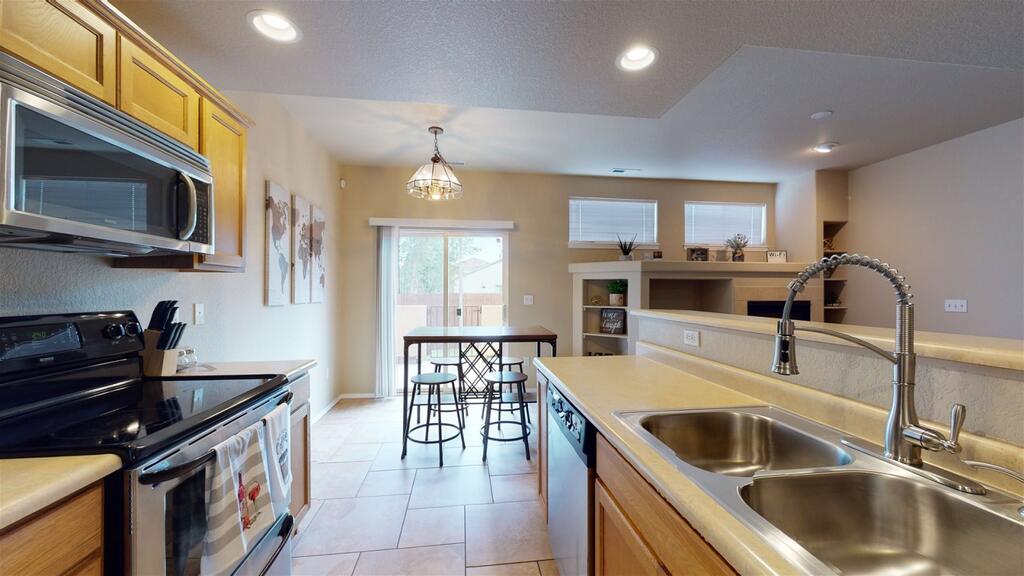 3879 Josephine By Vacation Rentals For You - thumb 2