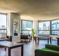 3BR Premium Executive Penthouse w/ Pool & Parking - Accommodation Los Angeles