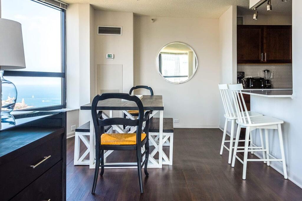 3BR Premium Executive Penthouse W/ Pool & Parking - thumb 3