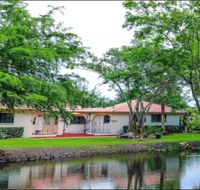 4 Acre Property & Mansion Sleeps 28  The Hacienda - Accommodation Los Angeles