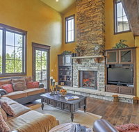4BR Fraser Townhome with Private DeckMountain Views - Accommodation Los Angeles
