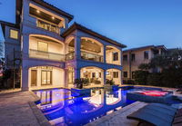 5 O'Clock Somewhere by Five Star Properties Accommodation Los Angeles