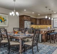 56 Canyon View Retreat at Paradise Village with Hot Tub - Accommodation Los Angeles