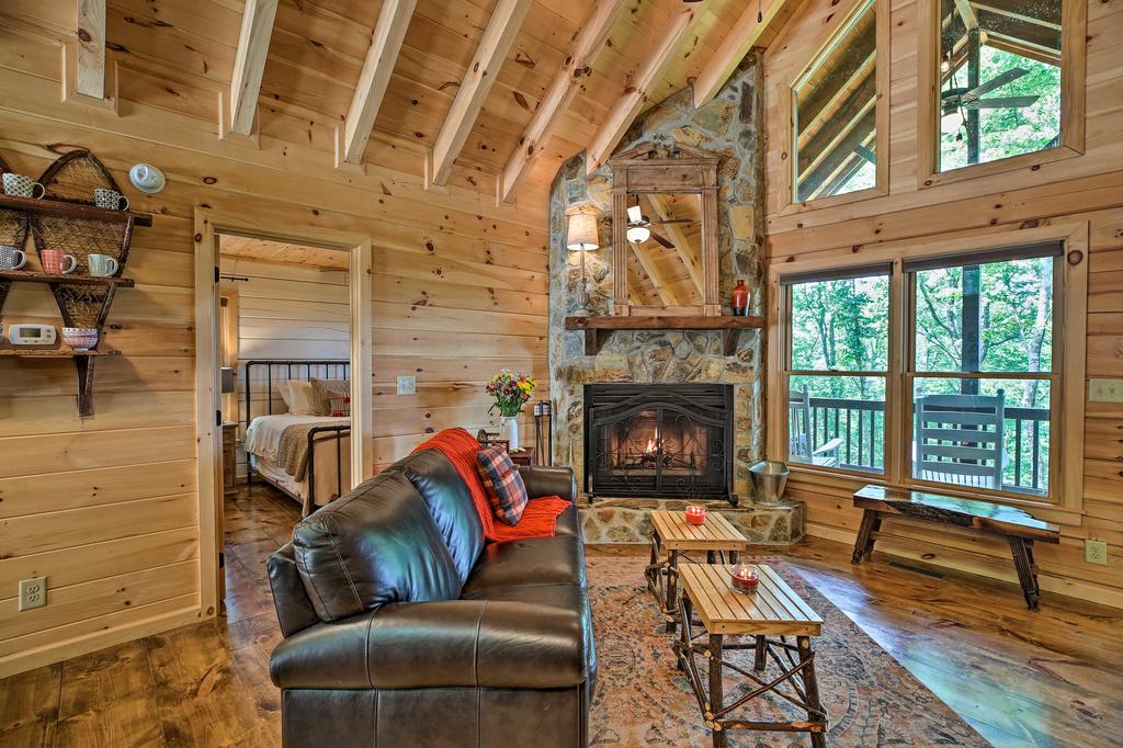 A Sunset Dream' - Upscale Blue Ridge Cabin! - thumb 3