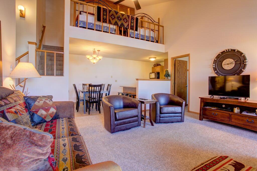 AA402 Buffalo Village - thumb 0