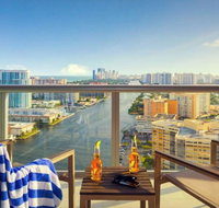 Amenities BALCONY w Stunning Views-Beachfront - Accommodation Los Angeles