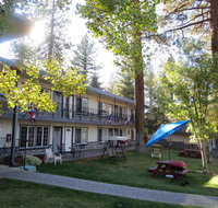 Americana Village - Accommodation Los Angeles