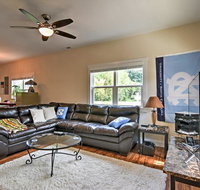 Asheville Home with 2 Patios - 10 Mins to Downtown! - Accommodation Los Angeles