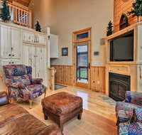 Bay Lake Cabin w/200ft of Lakefront Shoreline - Accommodation Los Angeles