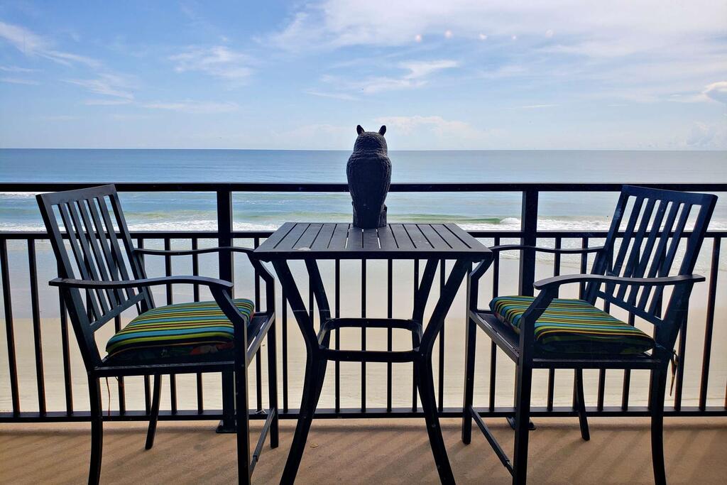 Beach Condo Unit #435 - thumb 0