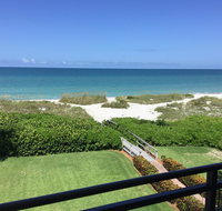 Beach Front Condo with A Private Beach - Accommodation Los Angeles