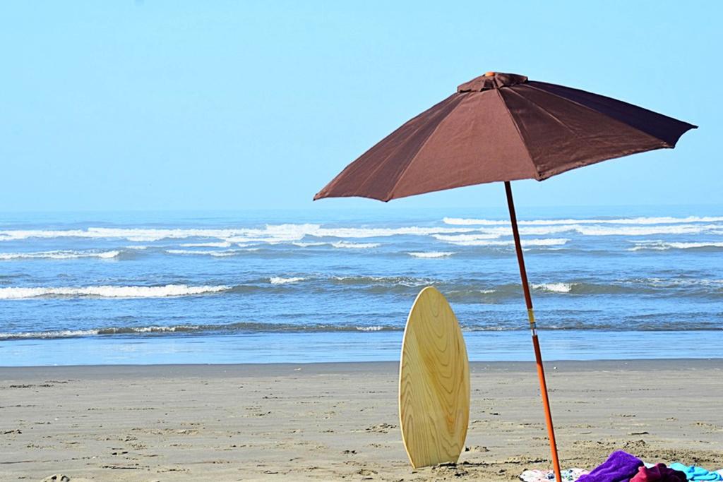 Beach House - thumb 3