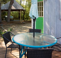 Beach Please Downstairs - Accommodation Los Angeles