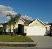 Beautiful 4 Bedroom 3 Bath Pool Home in Tower Lakes - Accommodation Los Angeles