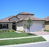 Beautiful Disney Area 4 Bedroom Pool Home in Villa Sorrento - Accommodation Los Angeles