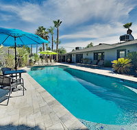 Beautiful Remodeled Mid-Century Home Near Old Town Scottsdale home - Accommodation Los Angeles