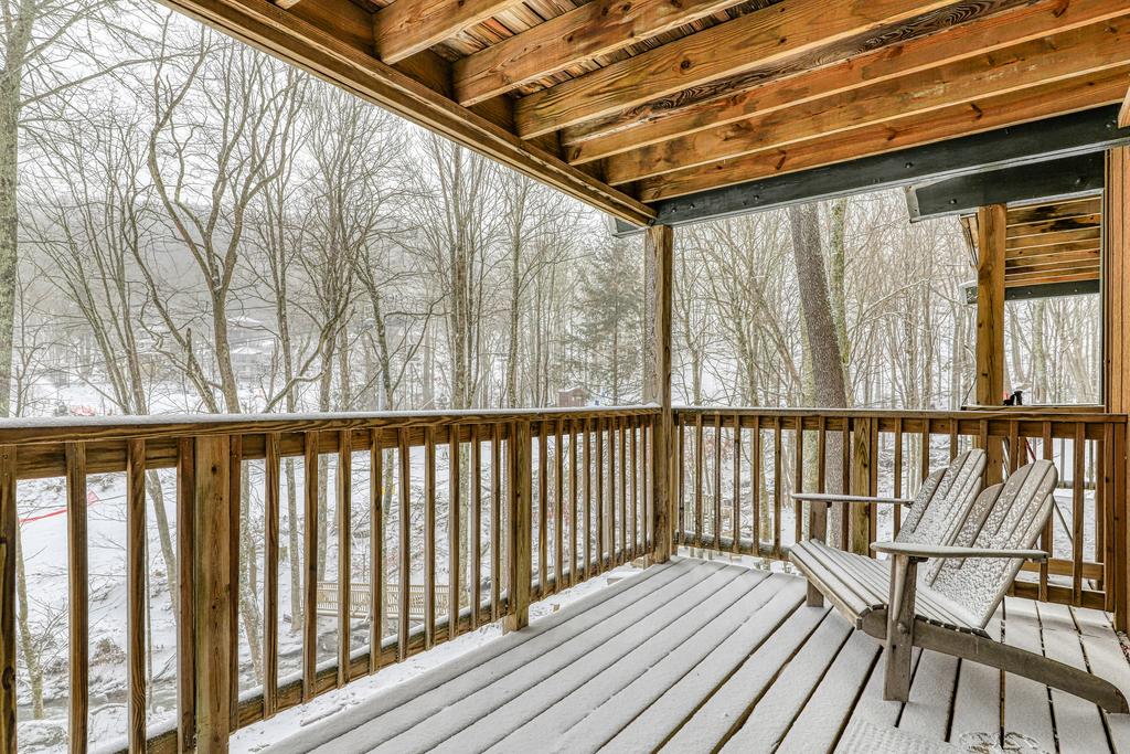 Bee Branch 14 - thumb 0