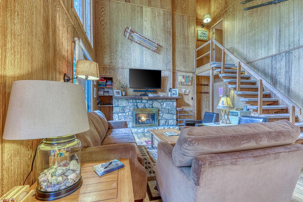 Bee Branch 46 - thumb 0