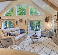 Benezette Cabin with Hot Tub Grill  Mtn Views - Accommodation Los Angeles