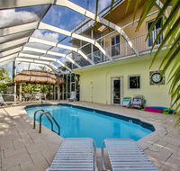 Big Kahuna 5bed/4bath updated home with private pool & dockage - Accommodation Los Angeles