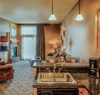 Big Sky Resort Village Center - Accommodation Los Angeles