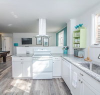 Bikini Top & Bottom - Accommodation Los Angeles